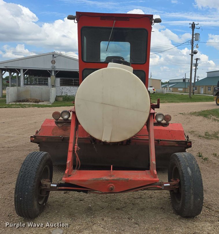 image for item EF3482 Bergkamp HB10 Hydra broom