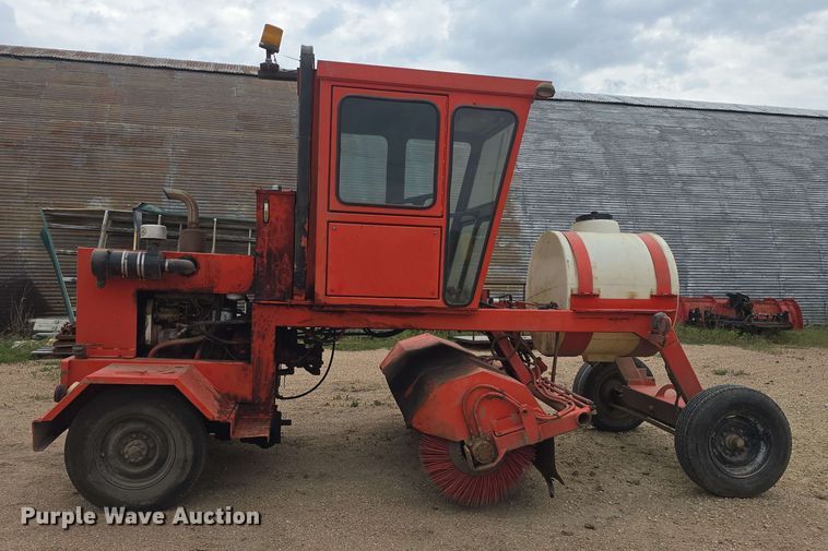 image for item EF3482 Bergkamp HB10 Hydra broom