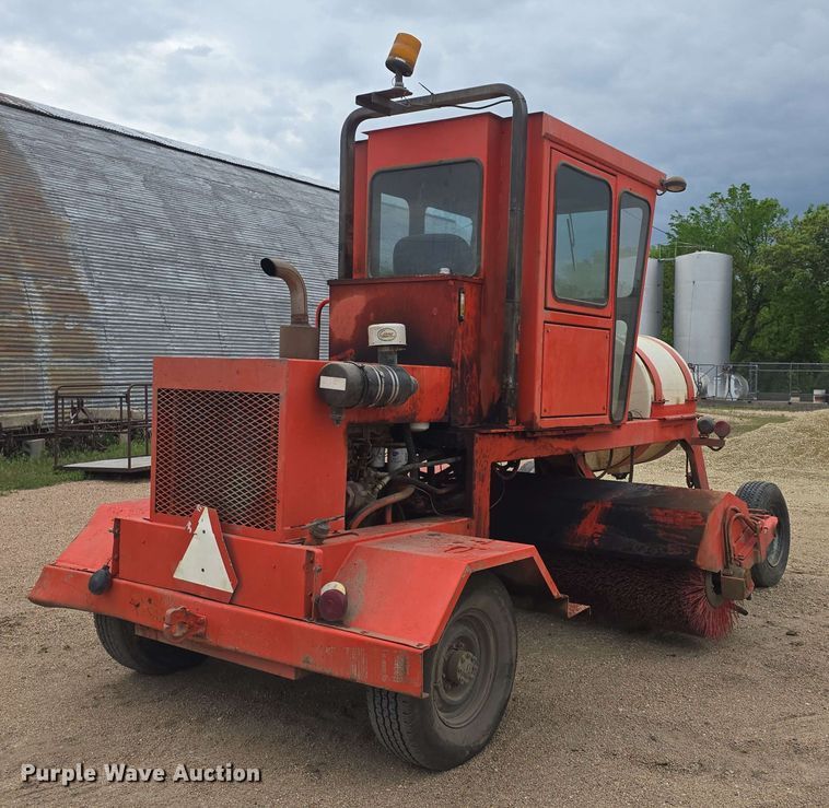 image for item EF3482 Bergkamp HB10 Hydra broom