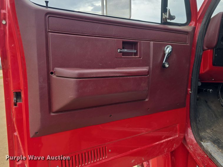 image for item EF3483 1989 Chevrolet 70 custom deluxe pumper fire truck