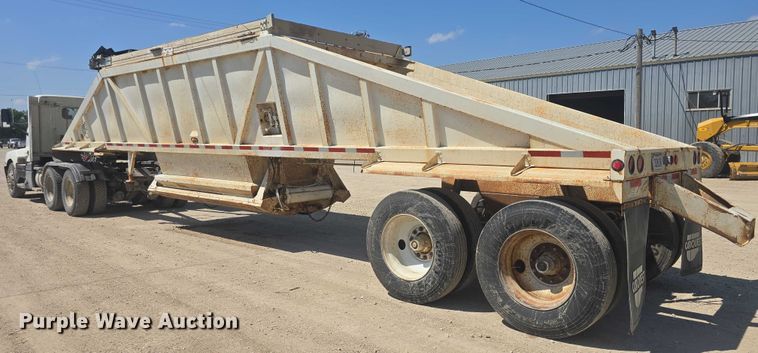 image for item EF3496 1995 Ranch bottom dump trailer