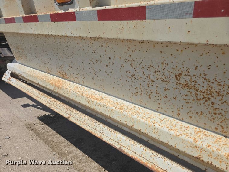 image for item EF3496 1995 Ranch bottom dump trailer