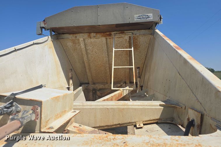 image for item EF3496 1995 Ranch bottom dump trailer