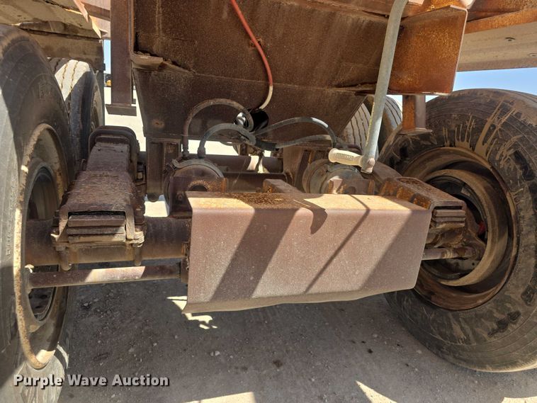 image for item EF3496 1995 Ranch bottom dump trailer