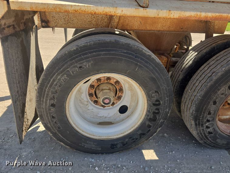 image for item EF3496 1995 Ranch bottom dump trailer