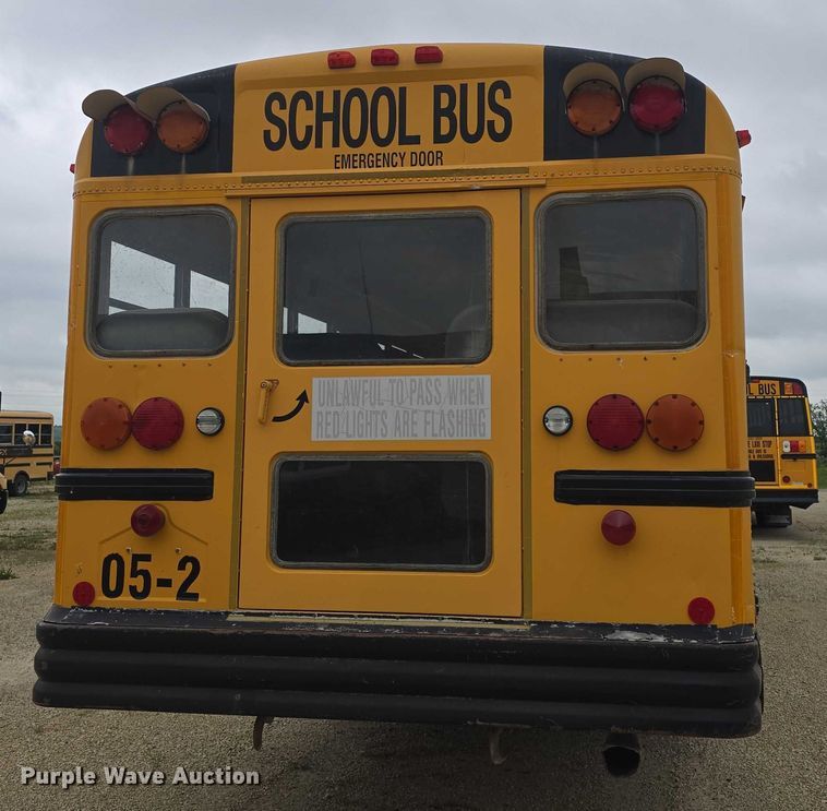 image for item EF3500 2005 International 3000 school bus
