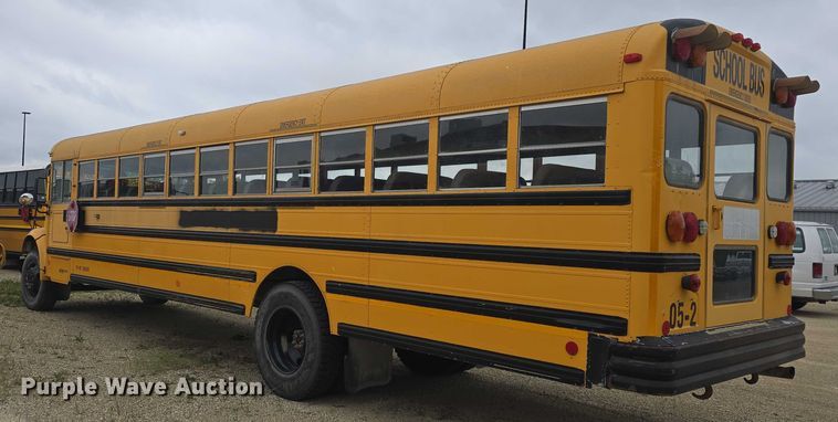 image for item EF3500 2005 International 3000 school bus