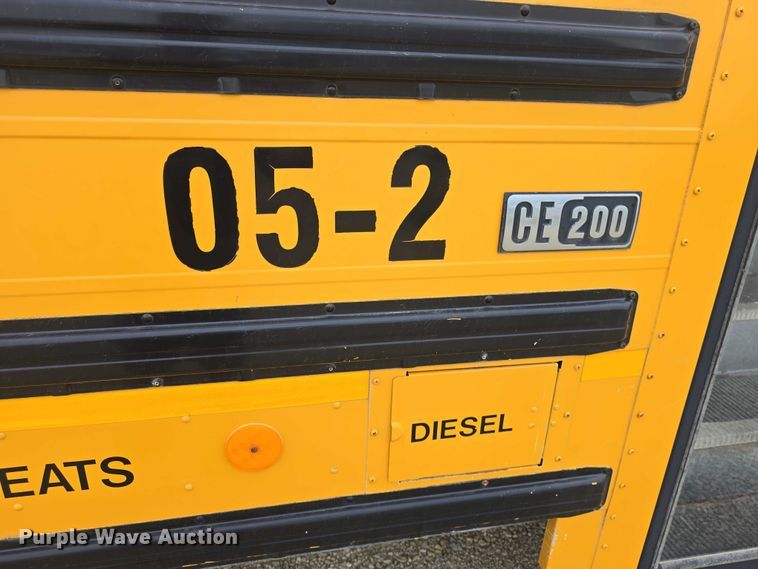image for item EF3500 2005 International 3000 school bus