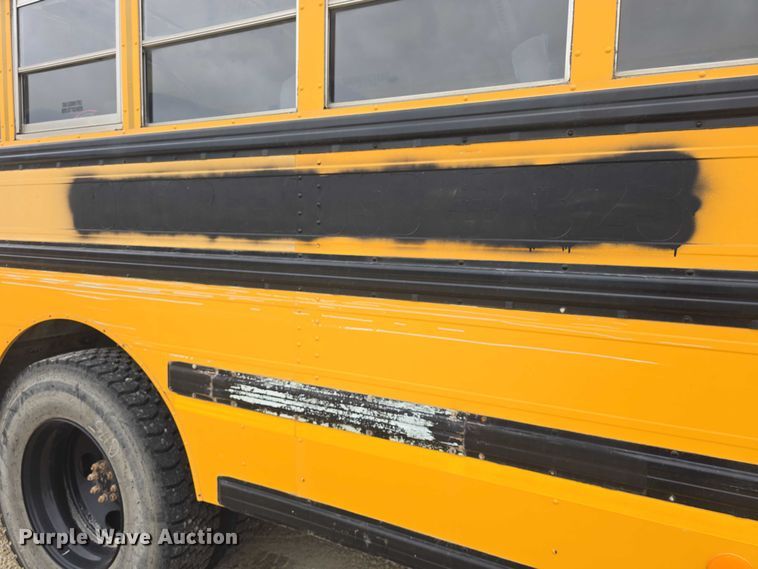 image for item EF3500 2005 International 3000 school bus