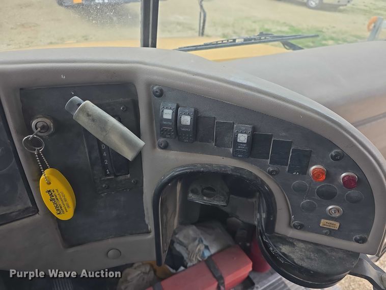 image for item EF3500 2005 International 3000 school bus