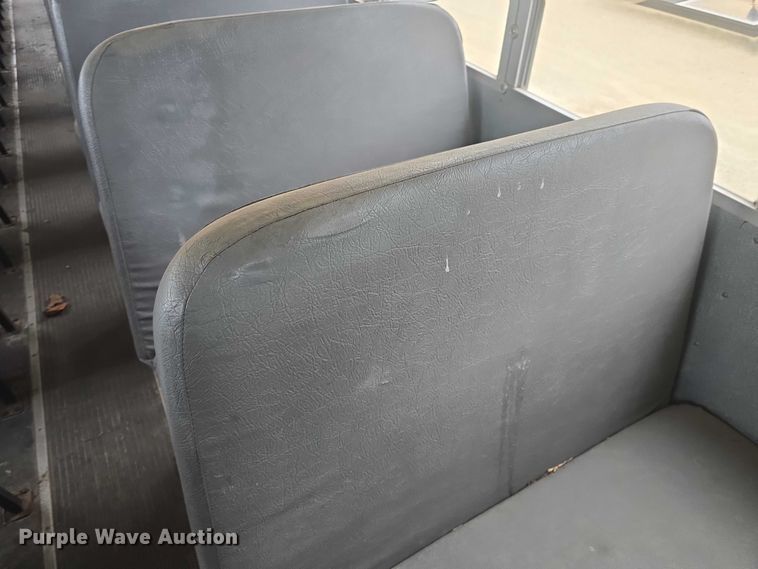 image for item EF3500 2005 International 3000 school bus