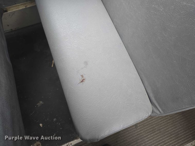 image for item EF3500 2005 International 3000 school bus