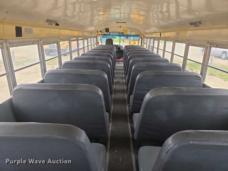 image for item EF3500 2005 International 3000 school bus