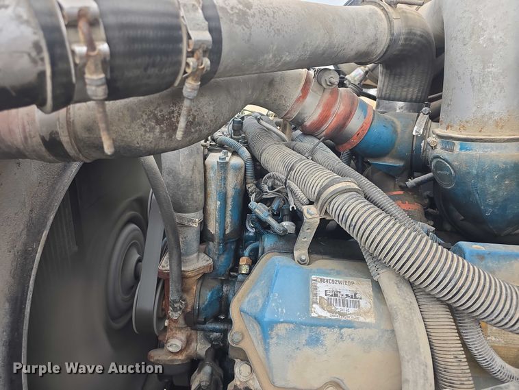 image for item EF3500 2005 International 3000 school bus