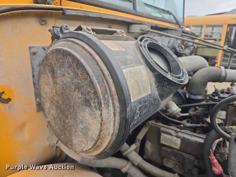 image for item EF3500 2005 International 3000 school bus