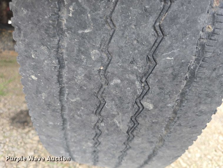 image for item EF3500 2005 International 3000 school bus