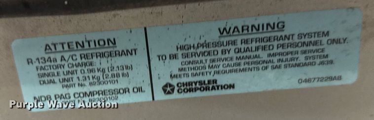 image for item EG6448 2000 Dodge Caravan van