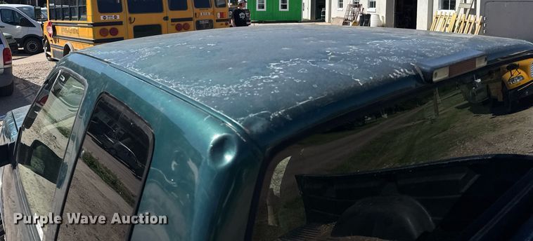 image for item EG6449 1995 Chevrolet K1500 Silverado Ext. Cab pickup truck