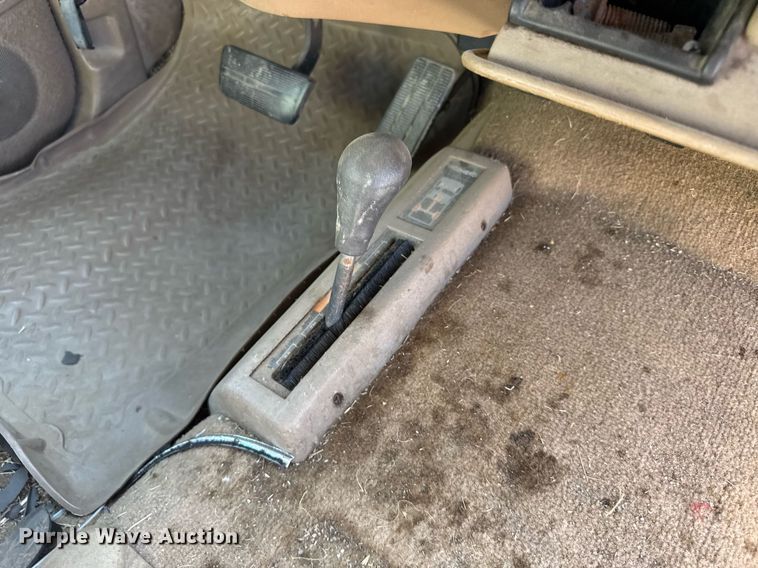 image for item EG6449 1995 Chevrolet K1500 Silverado Ext. Cab pickup truck