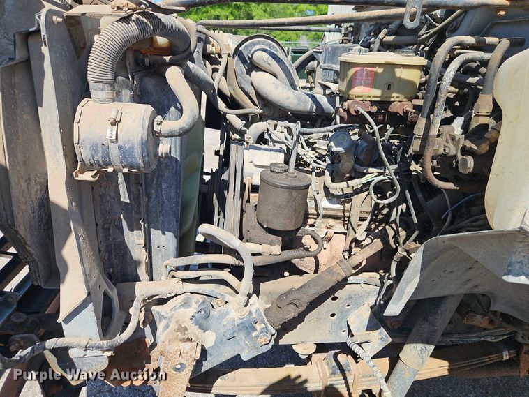 image for item EJ0035 1995 Ford F700 dump flatbed truck