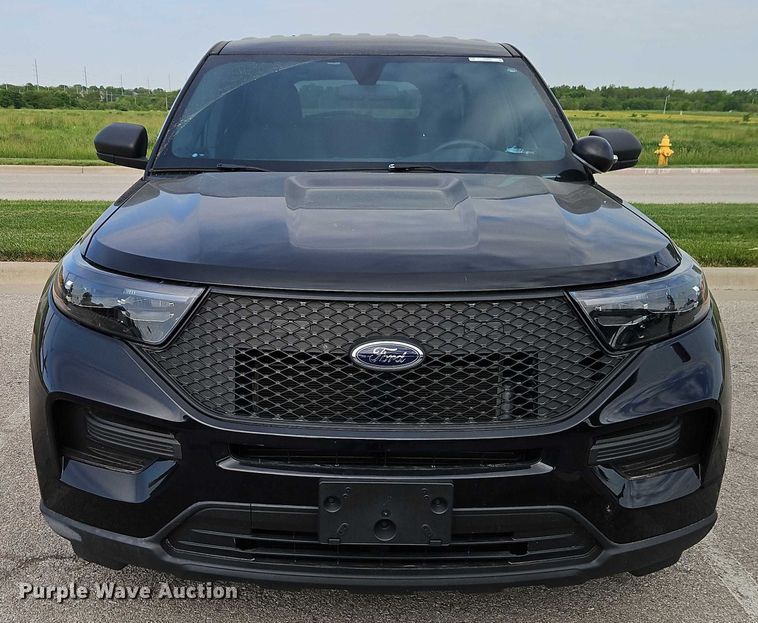 image for item EJ0036 2020 Ford Explorer Police Interceptor SUV
