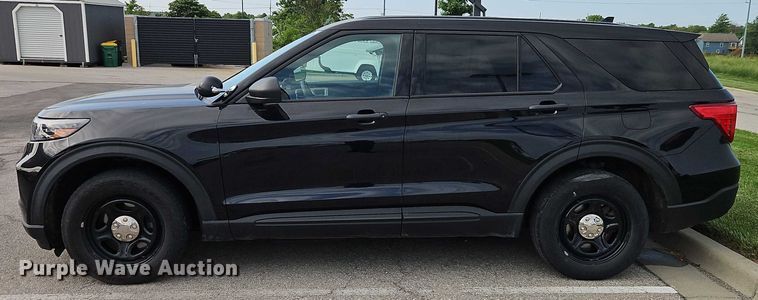 image for item EJ0036 2020 Ford Explorer Police Interceptor SUV