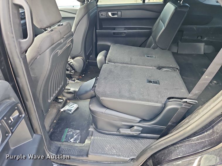 image for item EJ0036 2020 Ford Explorer Police Interceptor SUV