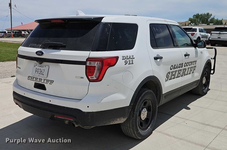 image for item EJ0042 2017 Ford Explorer Police Interceptor 