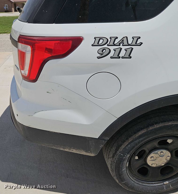 image for item EJ0042 2017 Ford Explorer Police Interceptor 