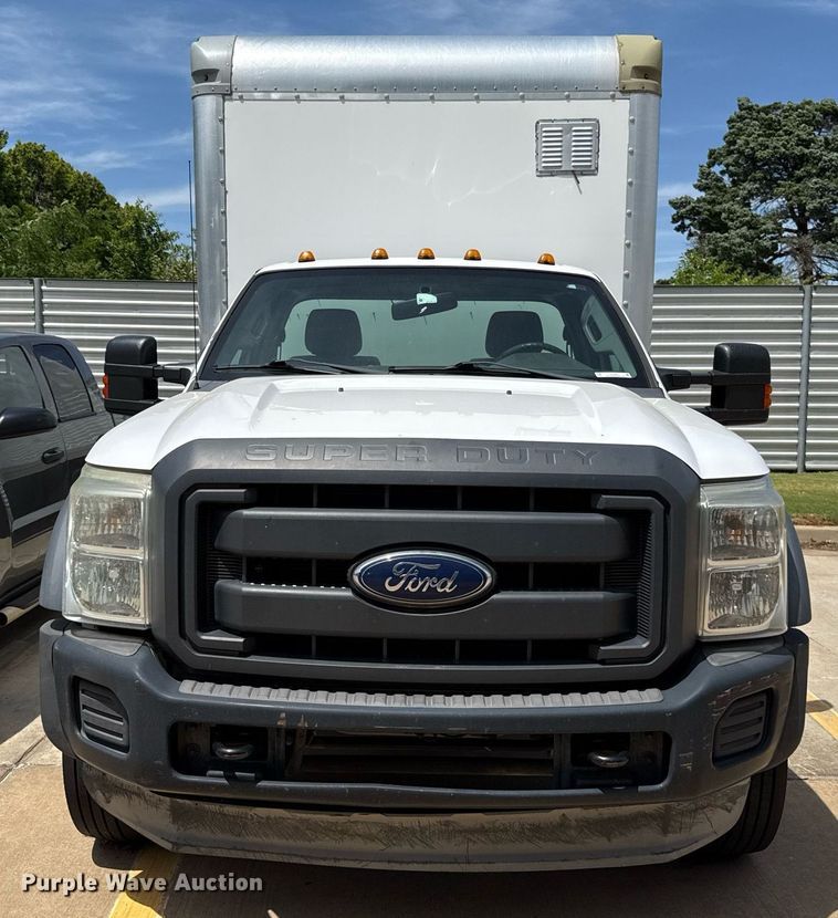 image for item EJ4487 2014 Ford F550 Super Duty box truck