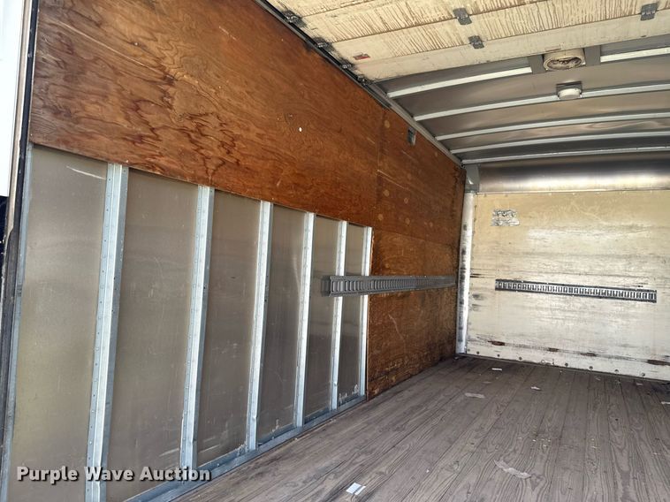 image for item EJ4487 2014 Ford F550 Super Duty box truck