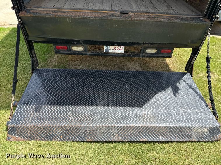 image for item EJ4487 2014 Ford F550 Super Duty box truck