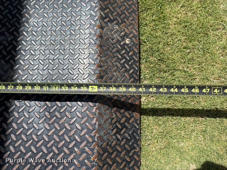 image for item EJ4487 2014 Ford F550 Super Duty box truck