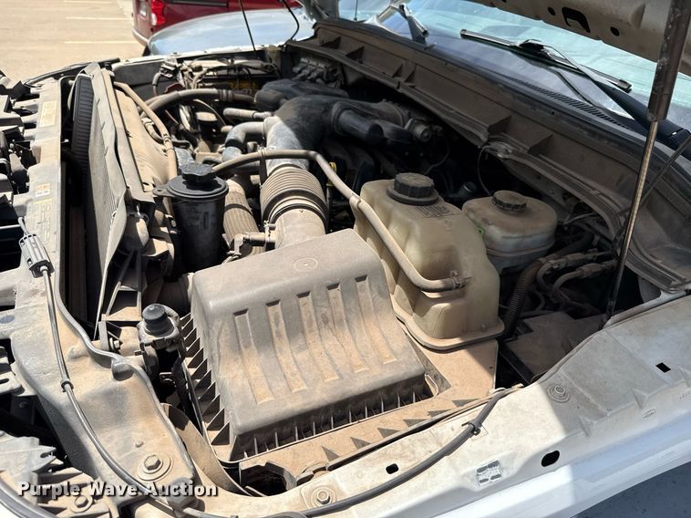 image for item EJ4487 2014 Ford F550 Super Duty box truck