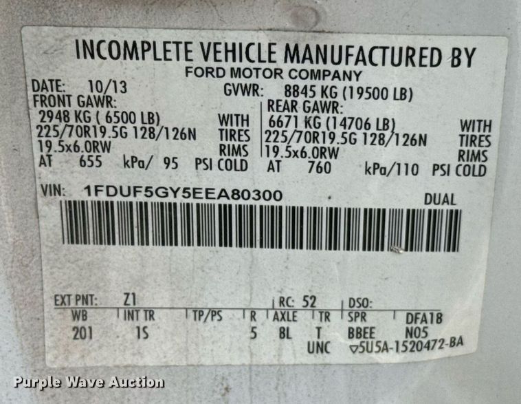 image for item EJ4487 2014 Ford F550 Super Duty box truck