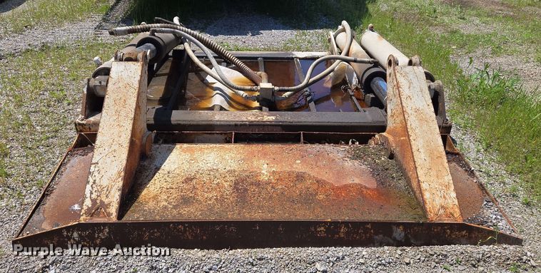 image for item EJ7526 1994 Ford L8000 refuse truck