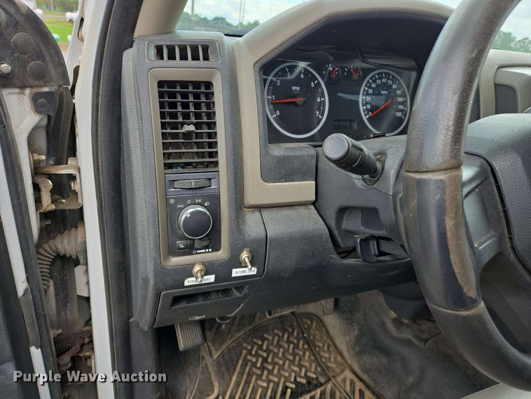 image for item EJ7554 2011 Dodge Ram 1500 Quad Cab pickup truck