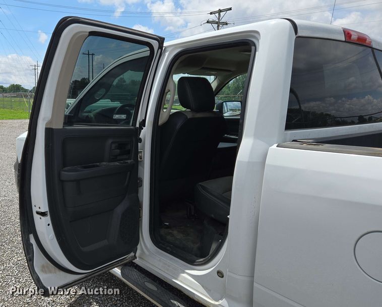 image for item EJ7554 2011 Dodge Ram 1500 Quad Cab pickup truck