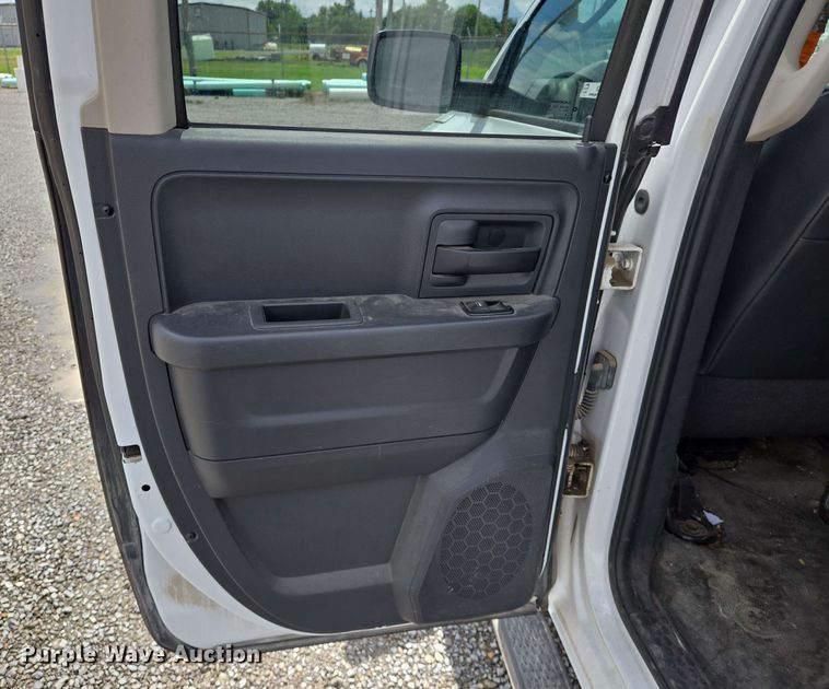 image for item EJ7554 2011 Dodge Ram 1500 Quad Cab pickup truck