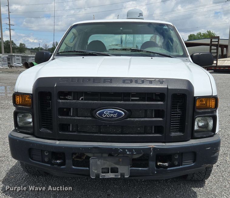 image for item EJ7555 2008 Ford F350 Super Duty XL SuperCab utility bed pickup truck