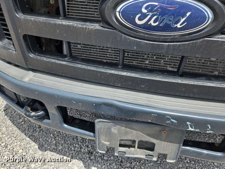 image for item EJ7555 2008 Ford F350 Super Duty XL SuperCab utility bed pickup truck