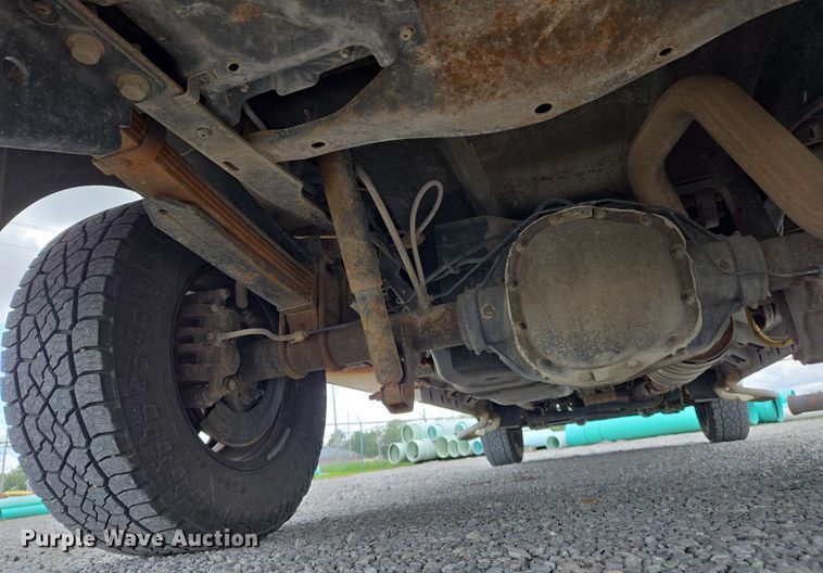 image for item EJ7555 2008 Ford F350 Super Duty XL SuperCab utility bed pickup truck