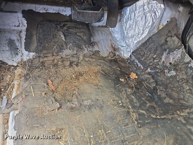 image for item EJ7555 2008 Ford F350 Super Duty XL SuperCab utility bed pickup truck