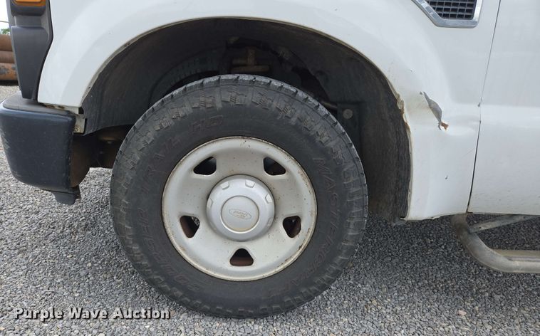 image for item EJ7555 2008 Ford F350 Super Duty XL SuperCab utility bed pickup truck