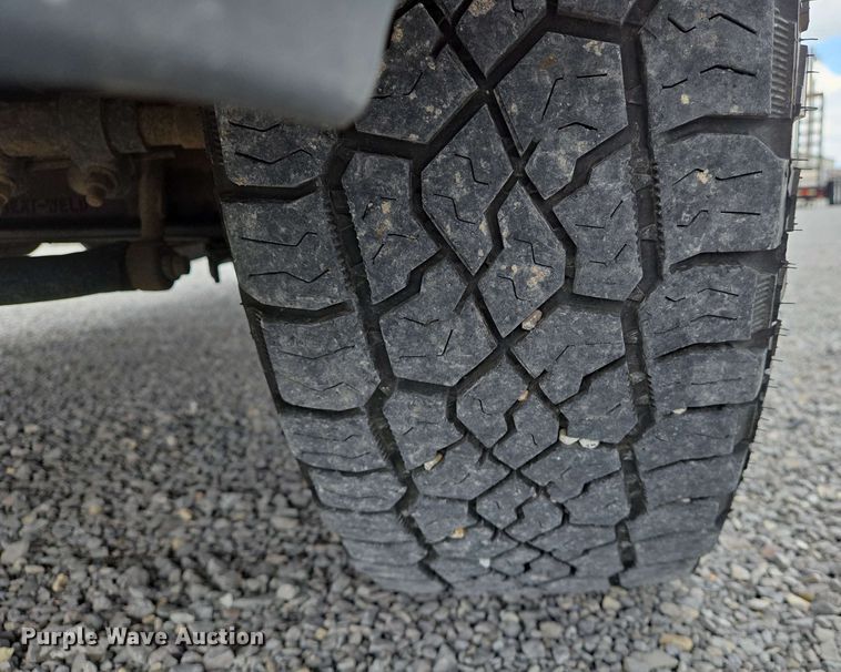 image for item EJ7555 2008 Ford F350 Super Duty XL SuperCab utility bed pickup truck