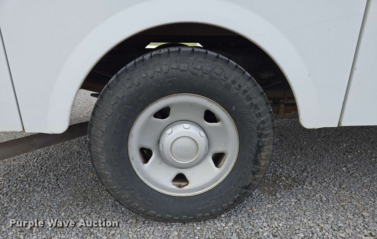 image for item EJ7555 2008 Ford F350 Super Duty XL SuperCab utility bed pickup truck