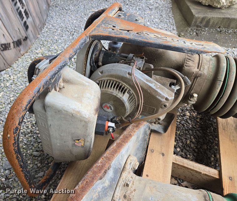 image for item EJ7559 Wacker BS600 plate compactor