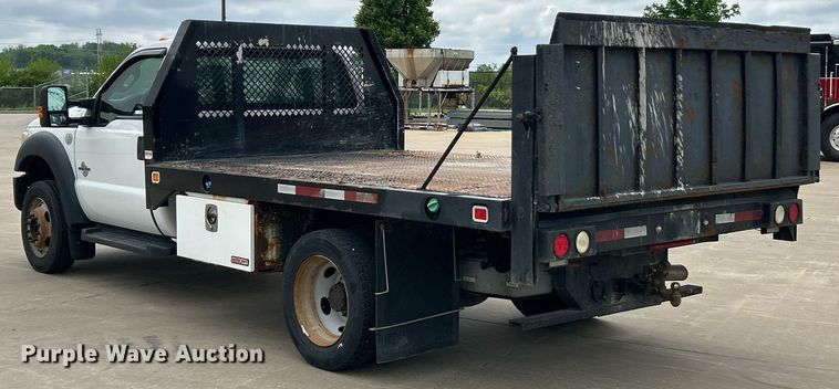 image for item EK3004 2014 Ford F550 Super Duty XL flatbed truck