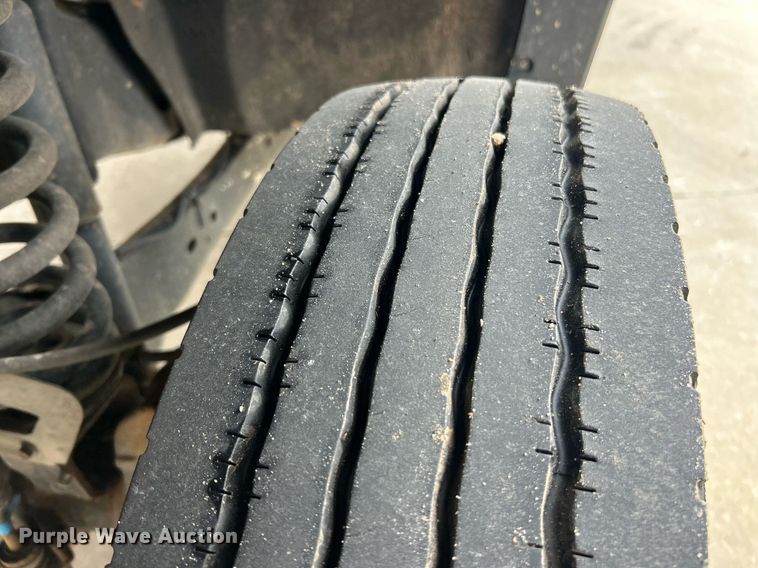 image for item EK3004 2014 Ford F550 Super Duty XL flatbed truck