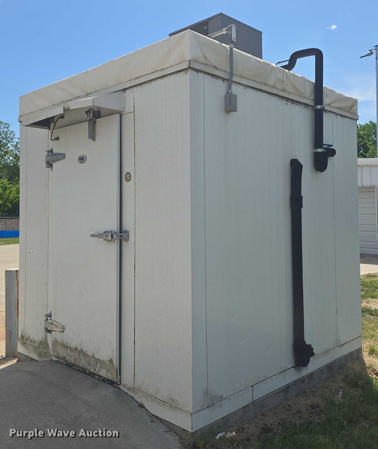 image for item EK5215 KPS walk-in freezer